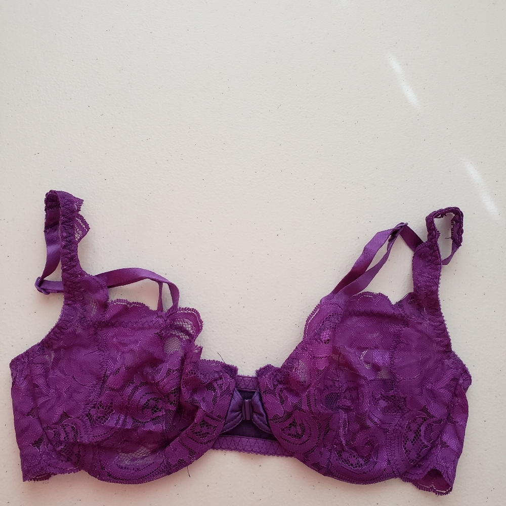 Victoria's Secret bra size 32C